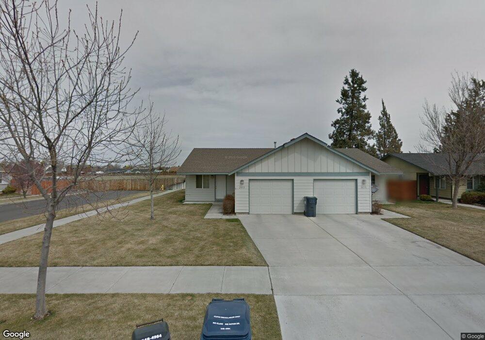 2053 NE Elm, Redmond, OR 97756 - photo 1