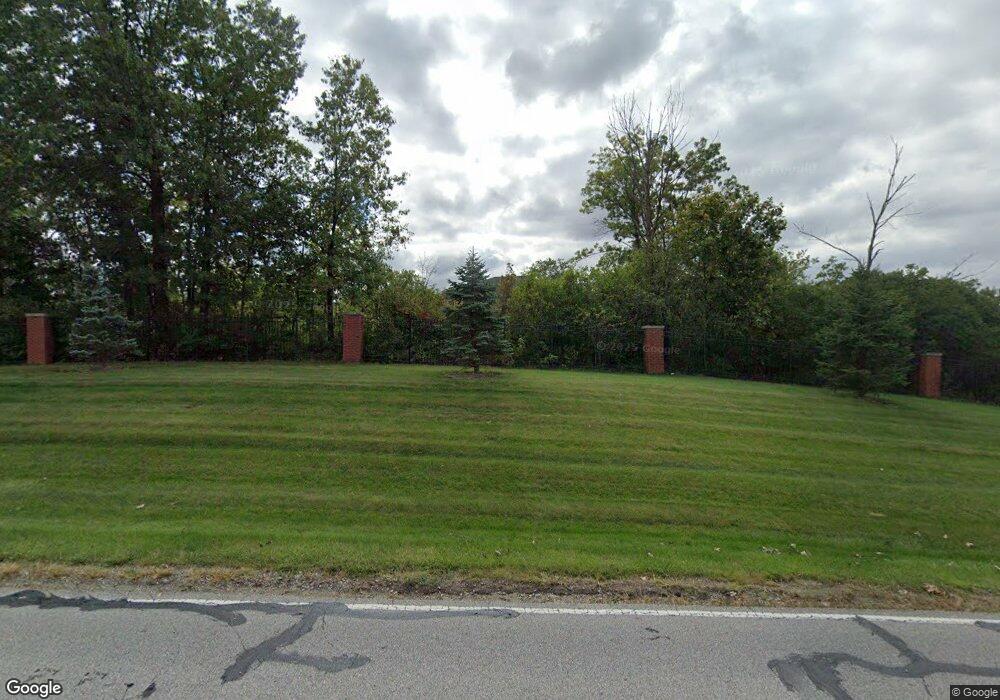 688 W 129th Ave, Crown Point, IN 46307 - photo 1