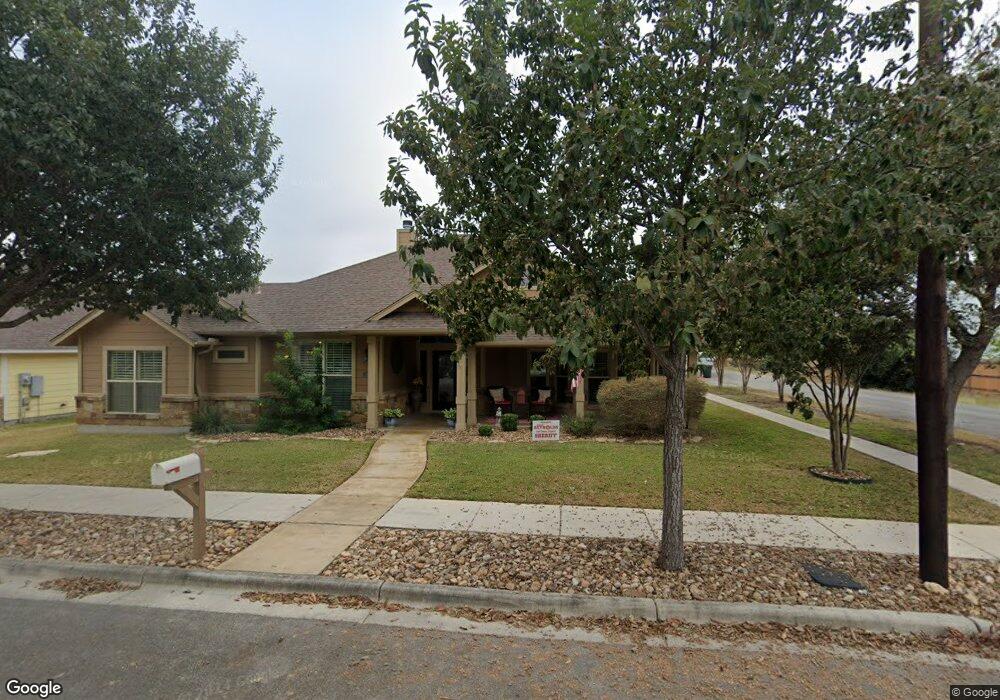 553 Melissa Ln, New Braunfels, TX 78130 - photo 1