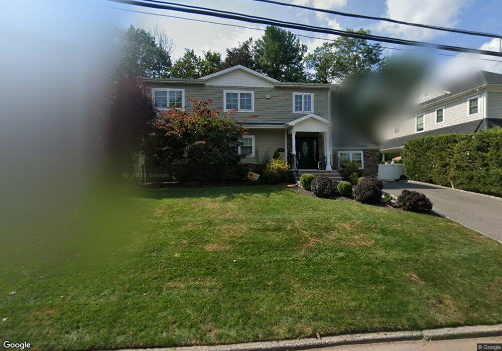 30 Heatherhill Rd, Cresskill, NJ 07626 - photo 1