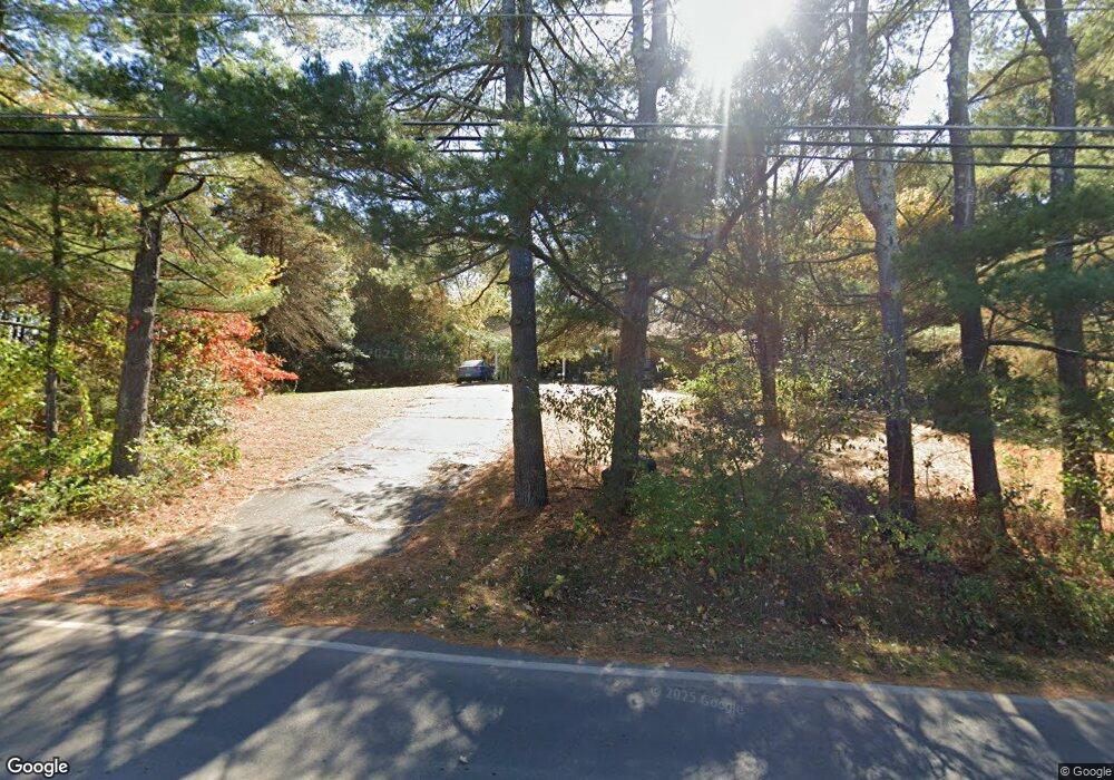 32 W Loudoun St, Round Hill, VA 20141 - photo 1