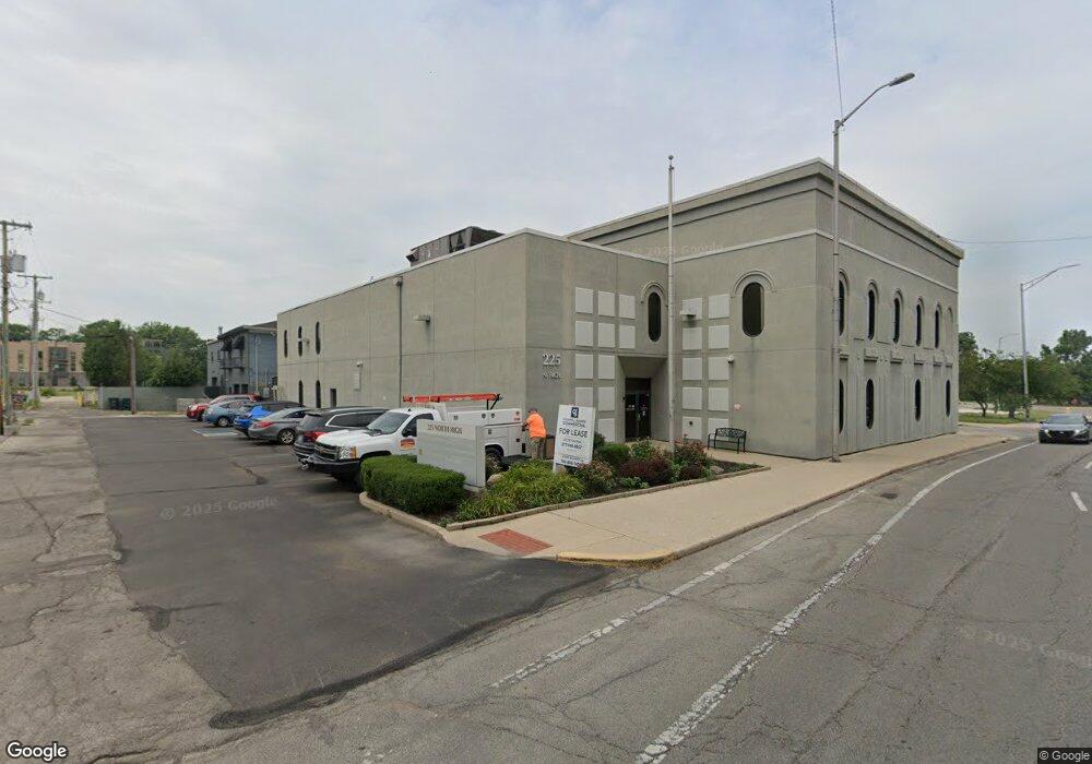 225 N High St unit 2A, Muncie, IN 47305 - photo 1