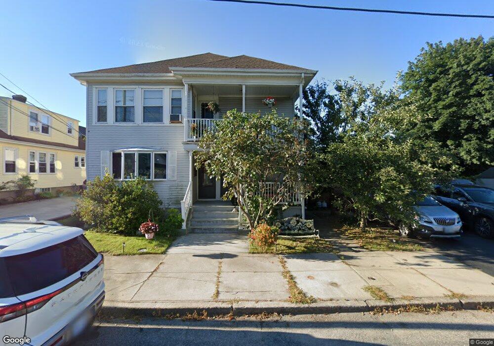 35 Oakton St, Woonsocket, RI 02895 - photo 1