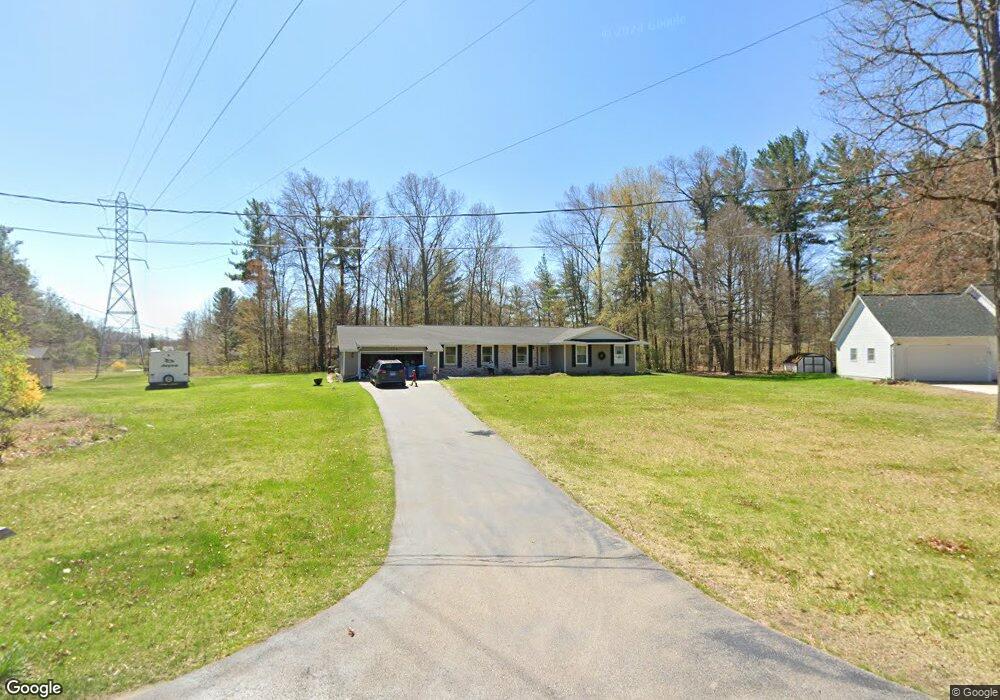 1586 E Beth Ann Ct, Midland, MI 48640 - photo 1