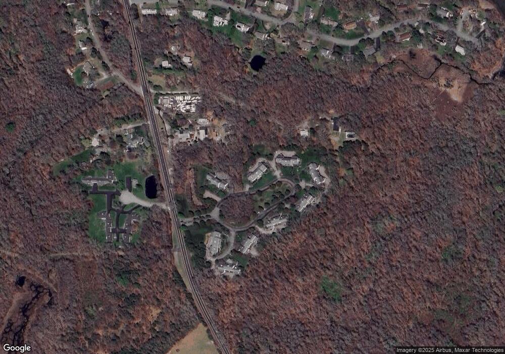 109 Oceanwoods Dr unit 5, North Kingstown, RI 02852 - photo 1