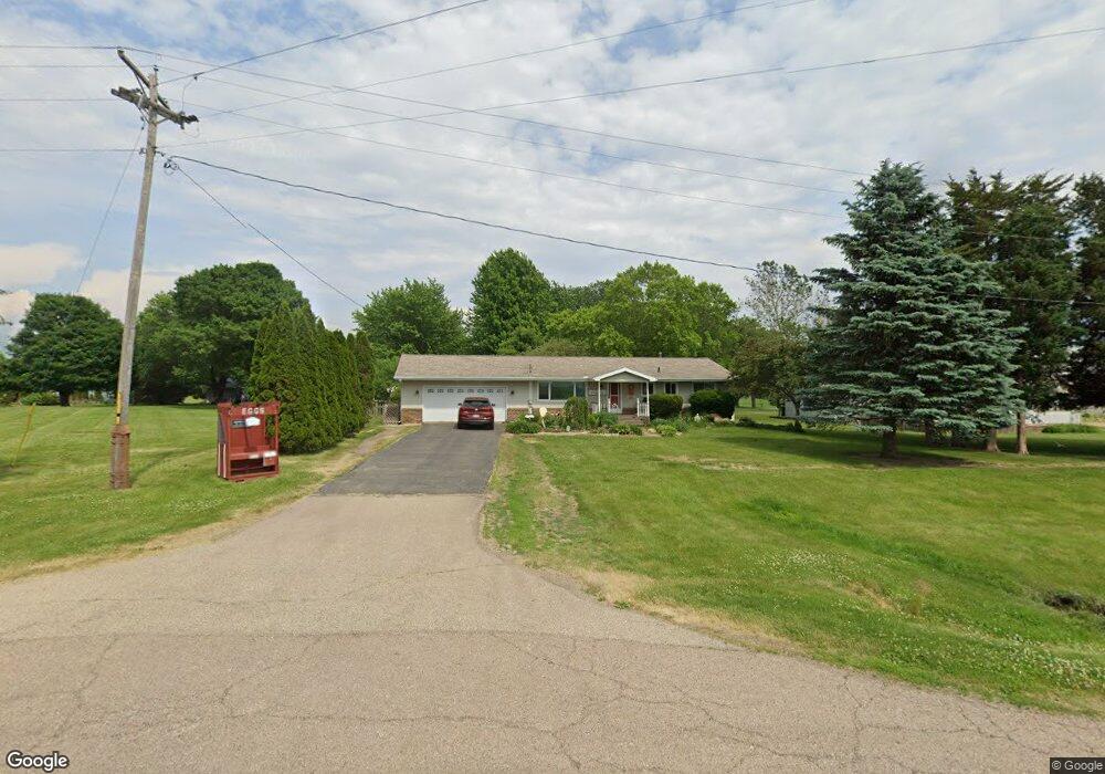 205 West St, Princeton, IL 61356 - photo 1