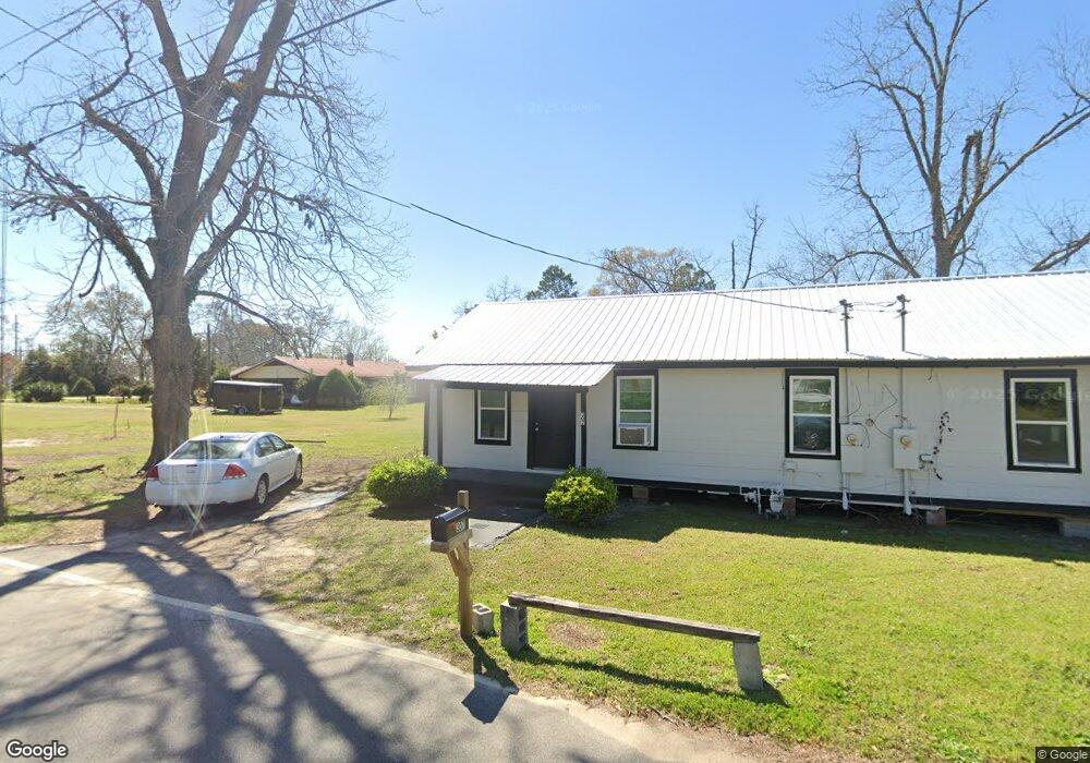 307 N Poplar St unit 309, Adel, GA 31620 - photo 1