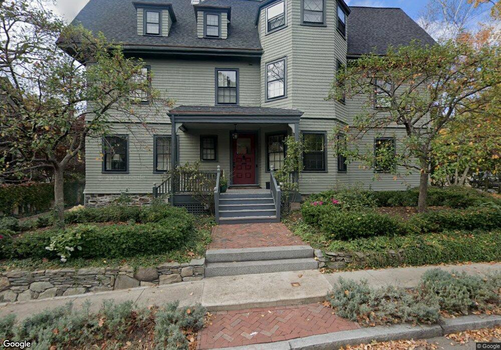 9 Mercer Cir, Cambridge, MA 02138 - photo 1
