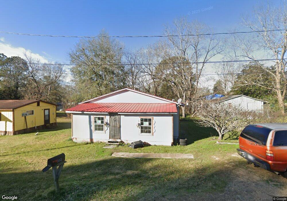 102 Winston St, Hazlehurst, MS 39083 - photo 1