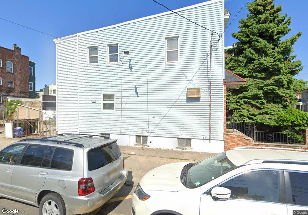 112 Davenport Ave, Newark, NJ 07107 - photo 1