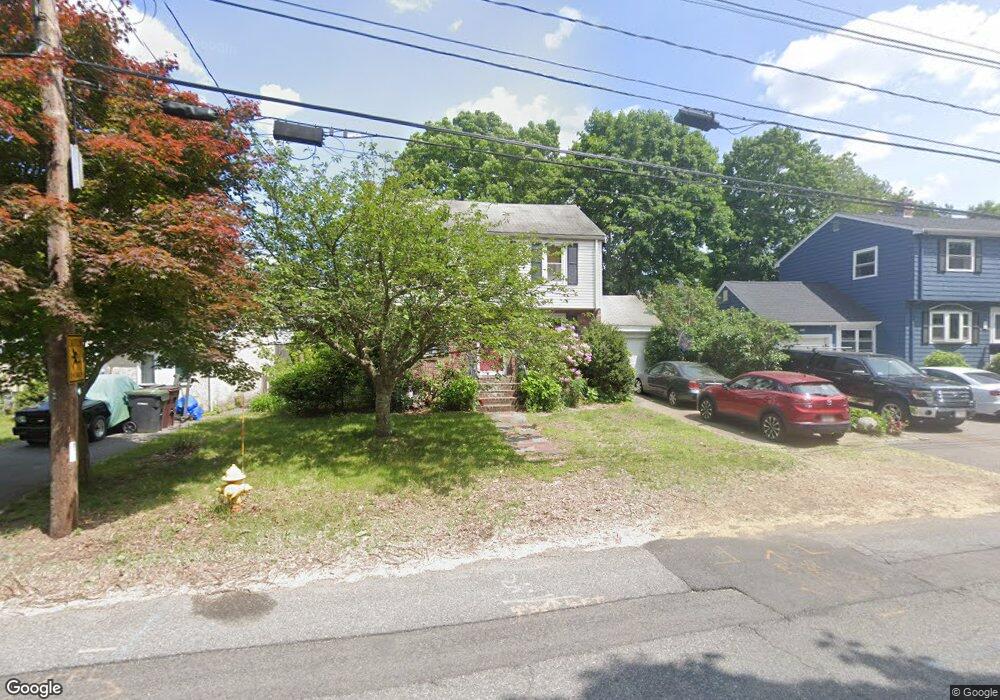 24 Lower St E, Dedham, MA 02026 - photo 1