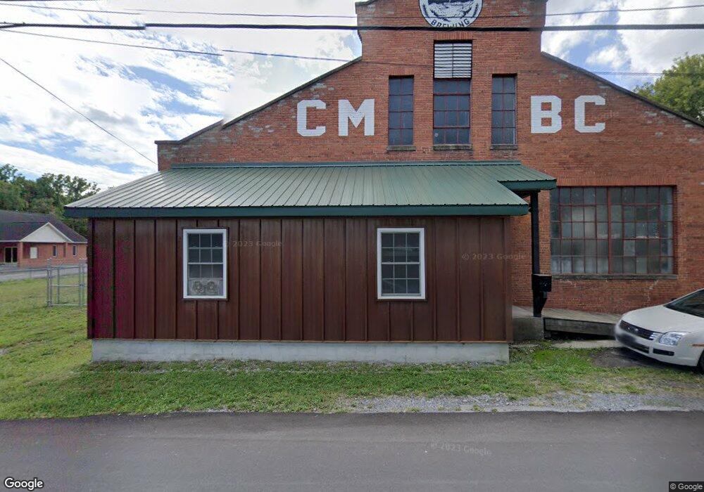 282 Williams St, Berkeley Springs, WV 25411 - photo 1