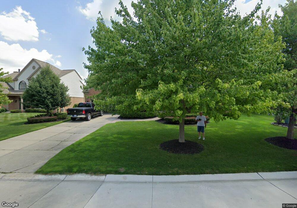 1981 Bloomfield Oaks Dr, West Bloomfield, MI 48324 - photo 1