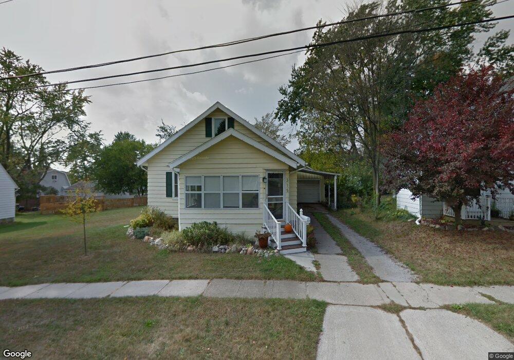 315 Myrtle St, Flushing, MI 48433 - photo 1