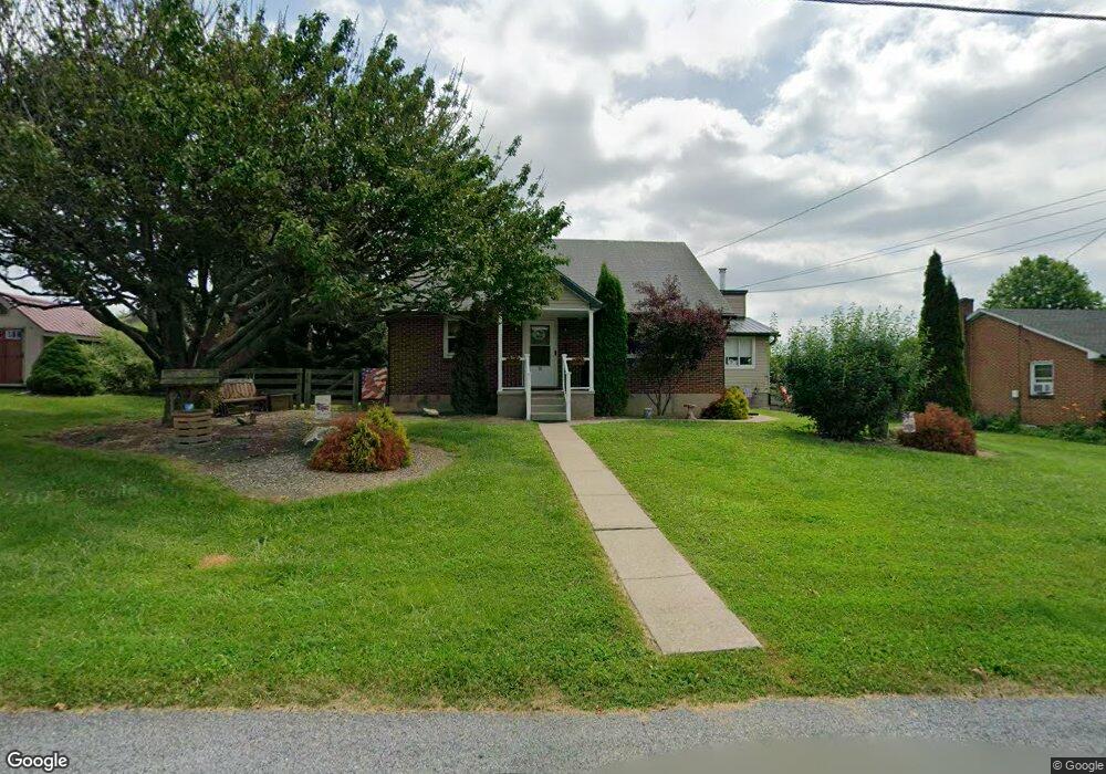 70 Morris St, Nazareth, PA 18064 - photo 1