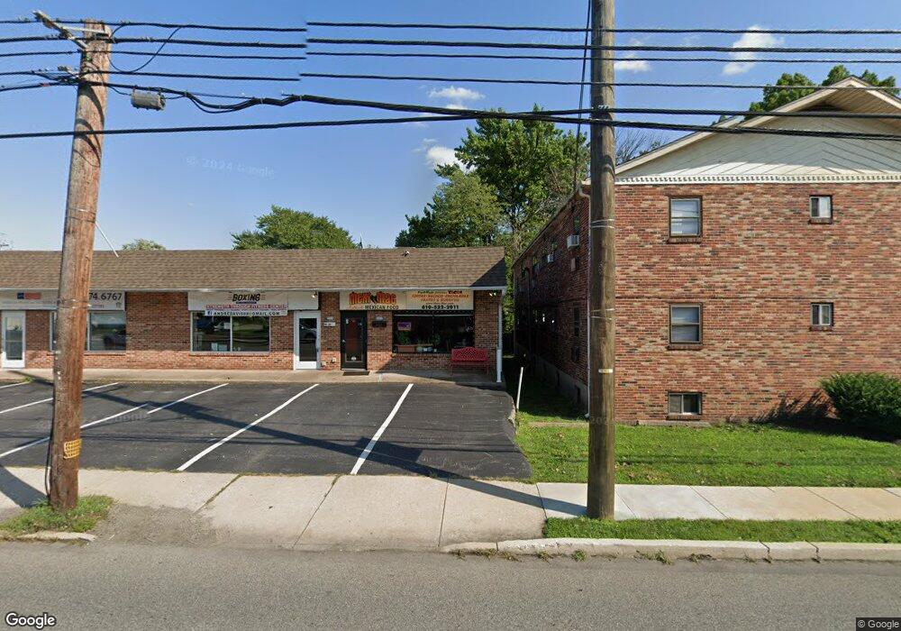 902 Macdade Blvd, Folsom, PA 19033 - photo 1