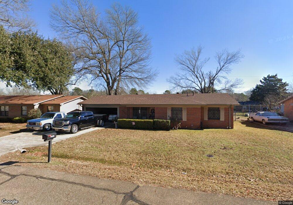 2005 Harrison Ln, Texarkana, TX 75501 - photo 1