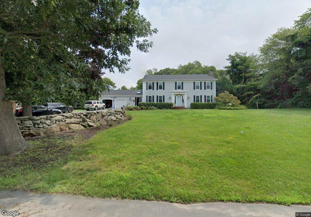 5 Salt Creek Rd, South Dartmouth, MA 02748 - photo 1