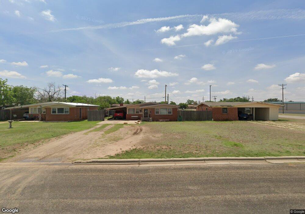 2617 W 5th St, Plainview, TX 79072 - photo 1