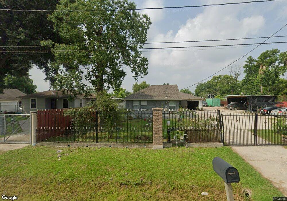 4510 Cedar Hill Ct, Houston, TX 77093 - photo 1