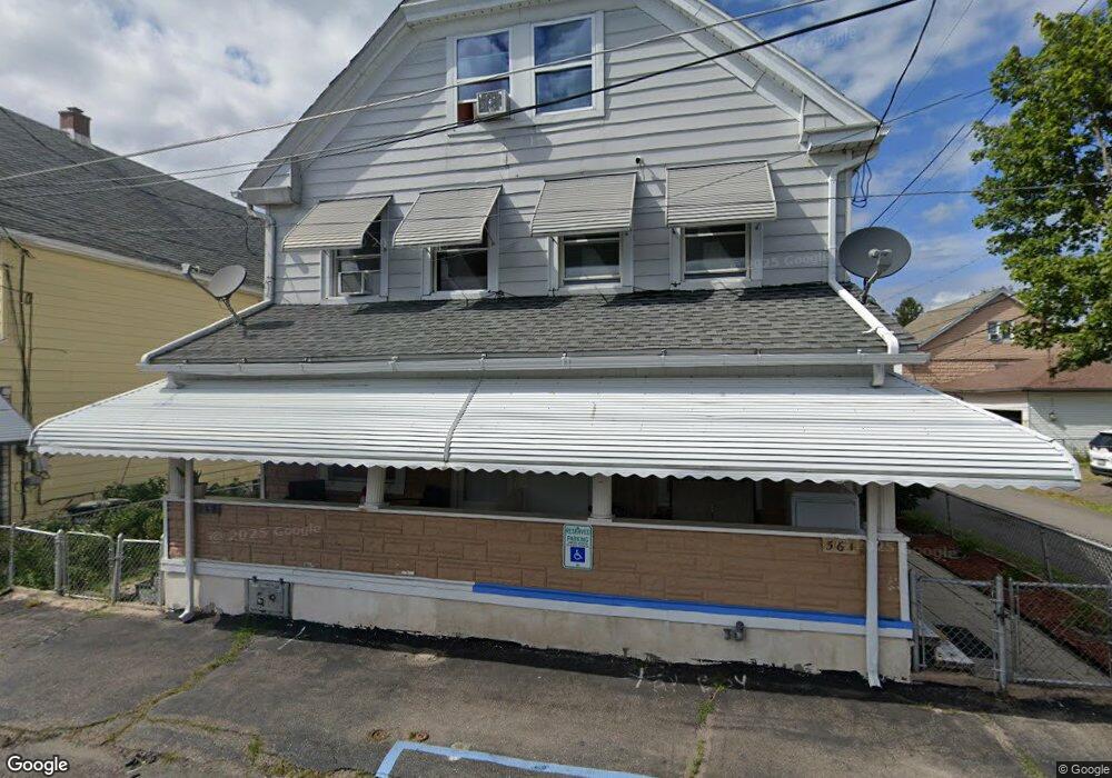 561 W 9th St, Hazleton, PA 18201 - photo 1