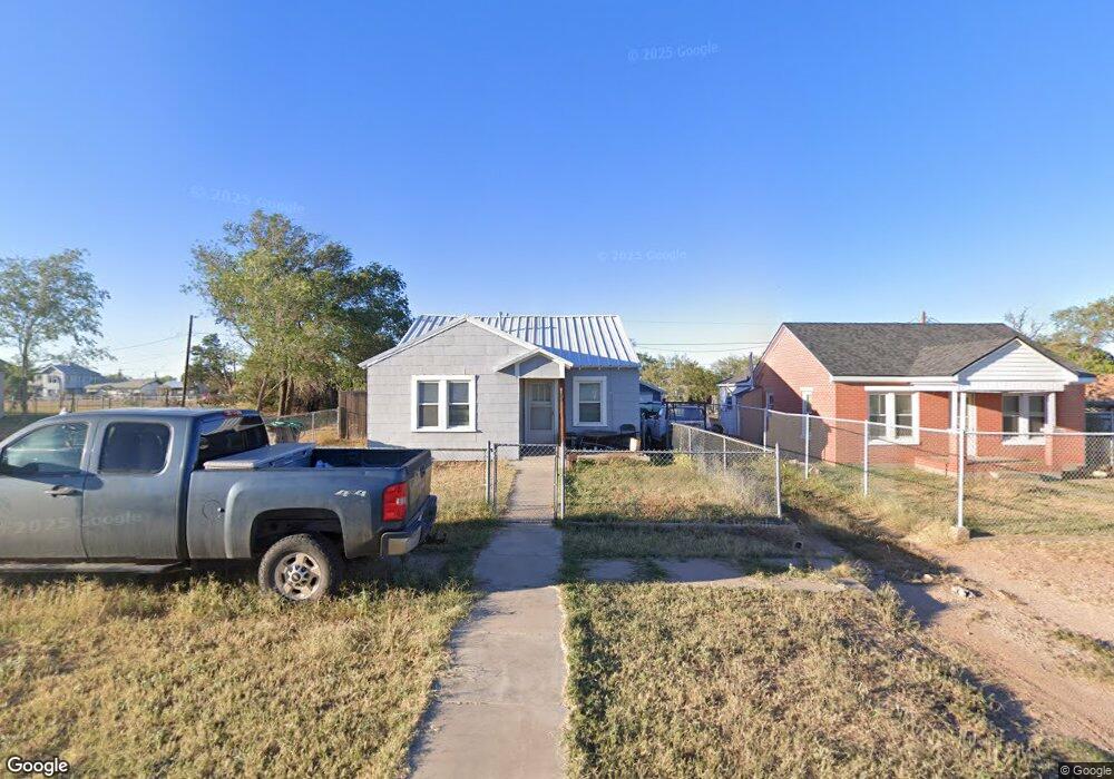 705 E 14th St, Big Spring, TX 79720 - photo 1