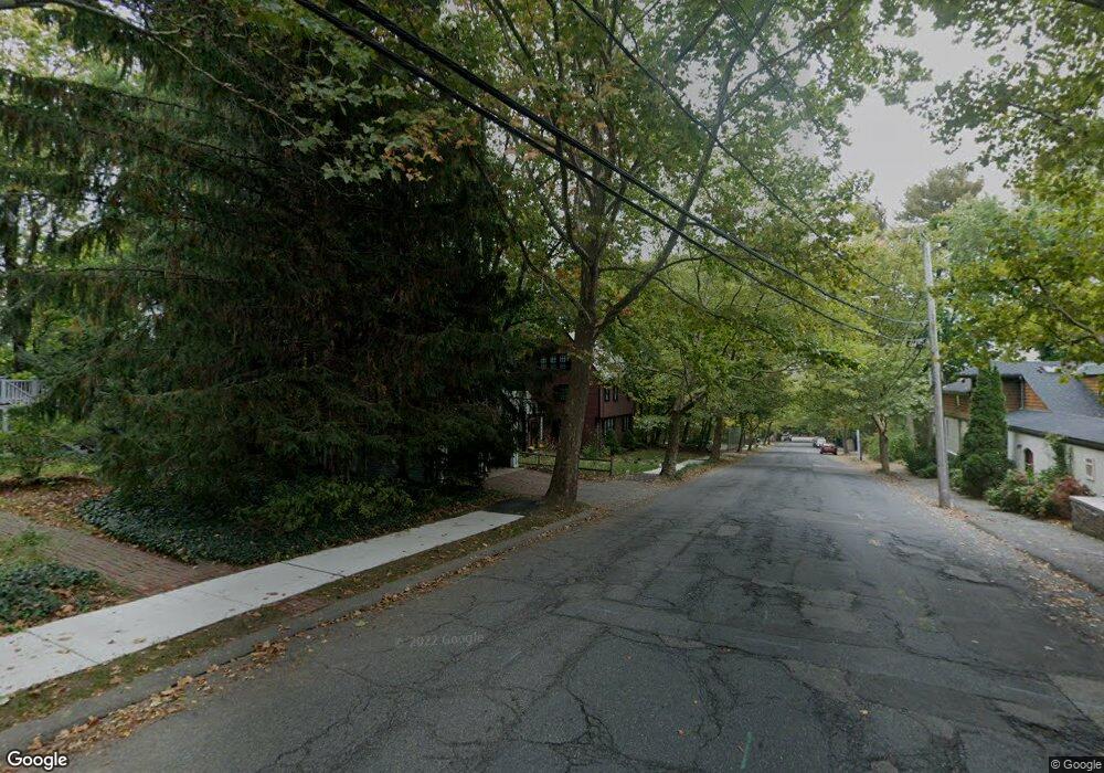 47 Cumberland Ave unit 2, Brookline, MA 02445 - photo 1