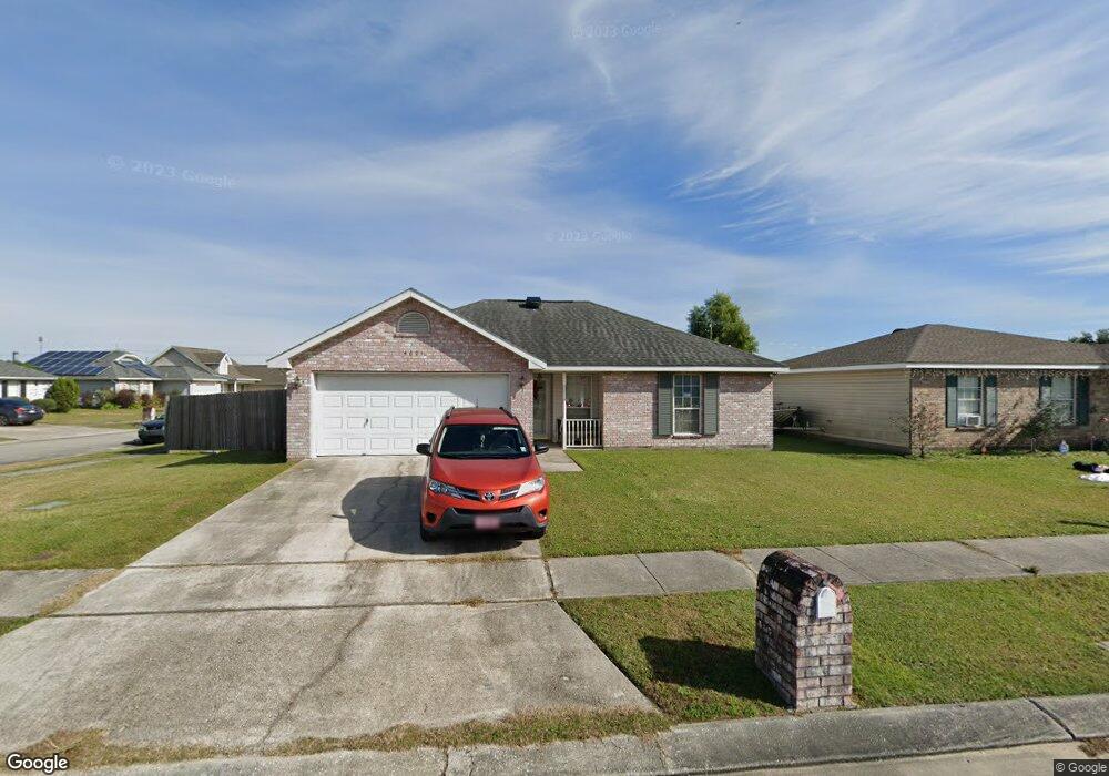 4601 Bayou Des Familles Dr, Marrero, LA 70072 - photo 1