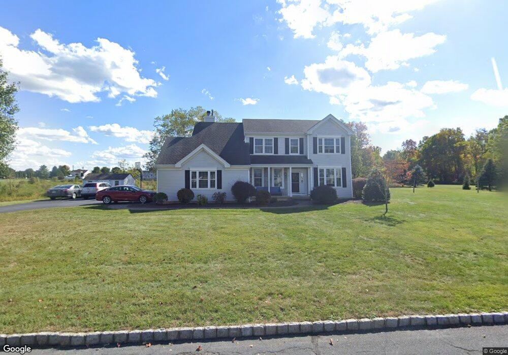 11 Twin Pointe Rd, Flemington, NJ 08822 - photo 1