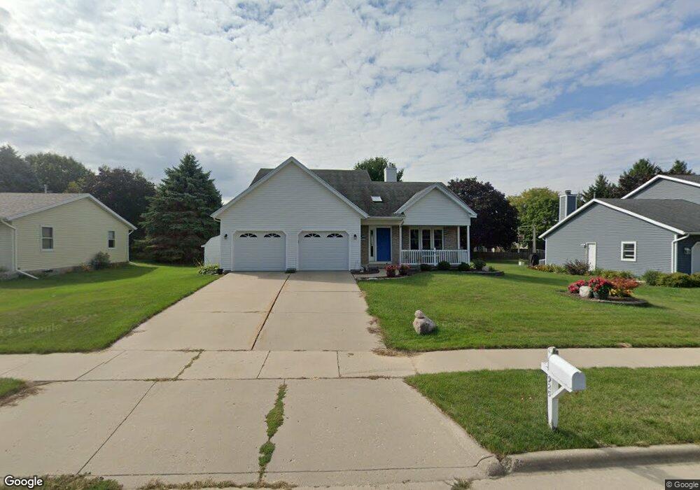 925 Foxfield Rd, Oregon, WI 53575 - photo 1