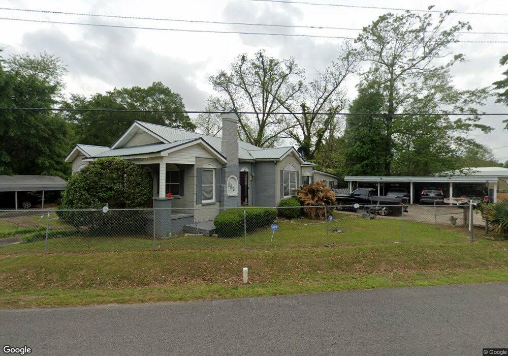 162 Carver Ave, Atmore, AL 36502 - photo 1