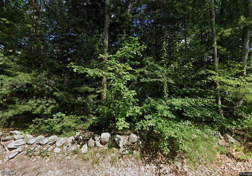 136 N Pembroke Rd, Epsom, NH 03234 - photo 1