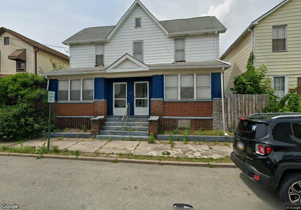 106 E Grant St, Latrobe, PA 15650 - photo 1