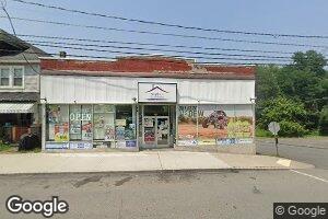 24 W Main St, Glen Lyon, PA 18617