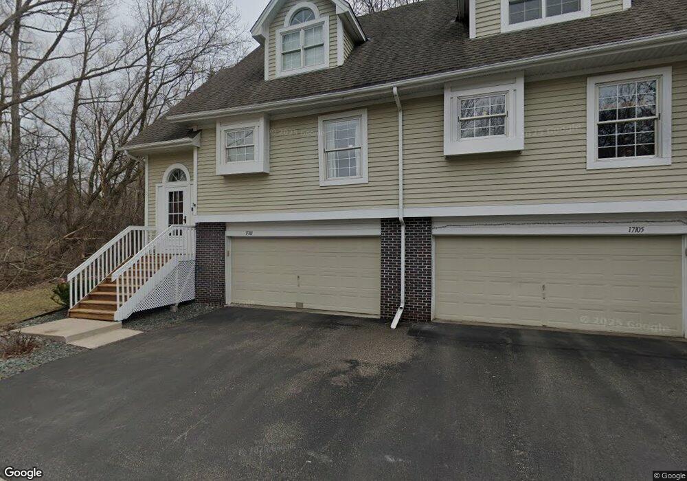 17101 Sandy Ln, Minnetonka, MN 55345 - photo 1