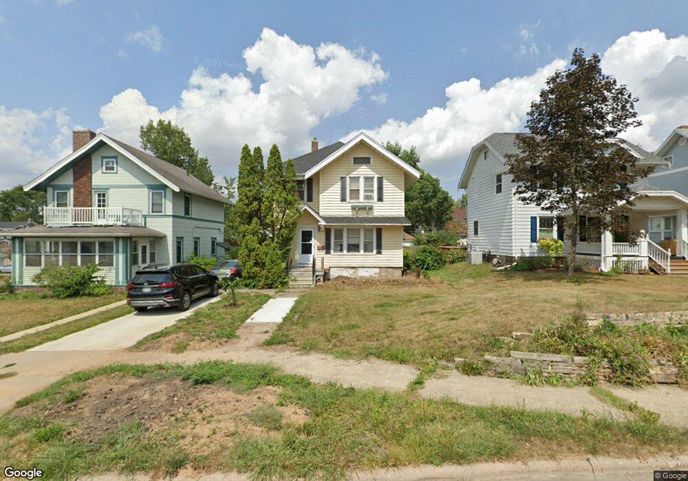 2408 4th Ave SE, Cedar Rapids, IA 52403 - photo 1