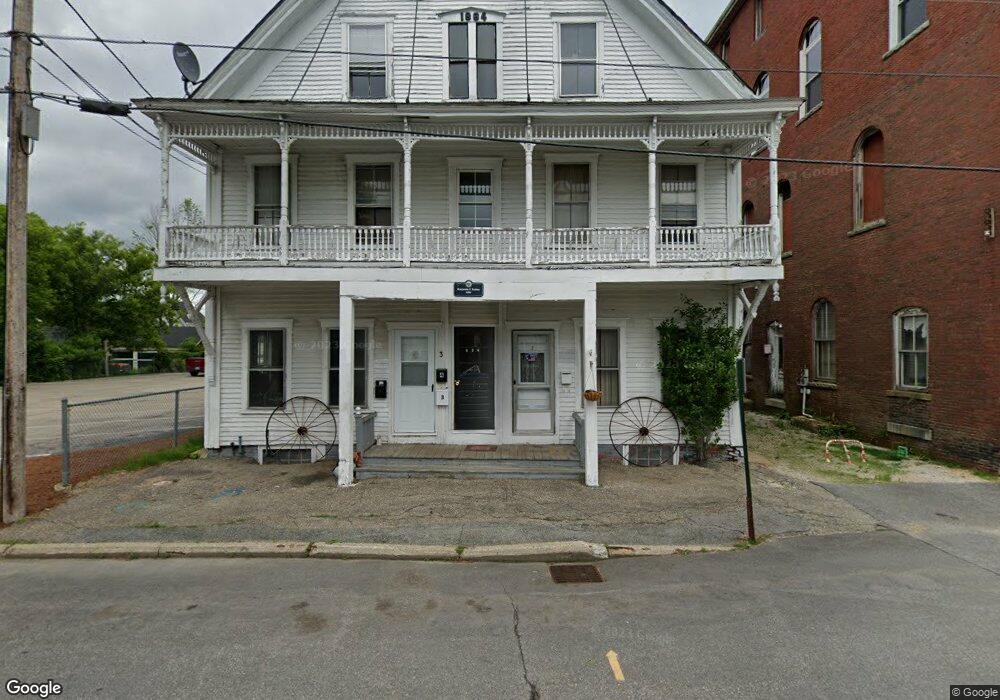 3 Chestnut St, Pittsfield, NH 03263 - photo 1