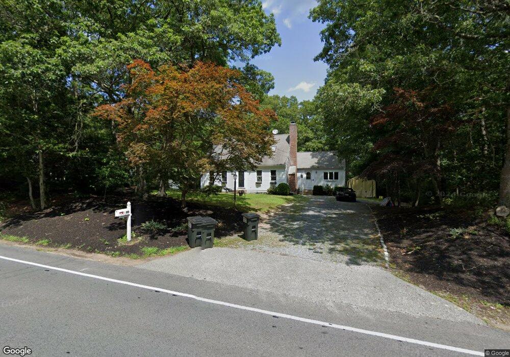 815 Cotuit Rd, Mashpee, MA 02649 - photo 1