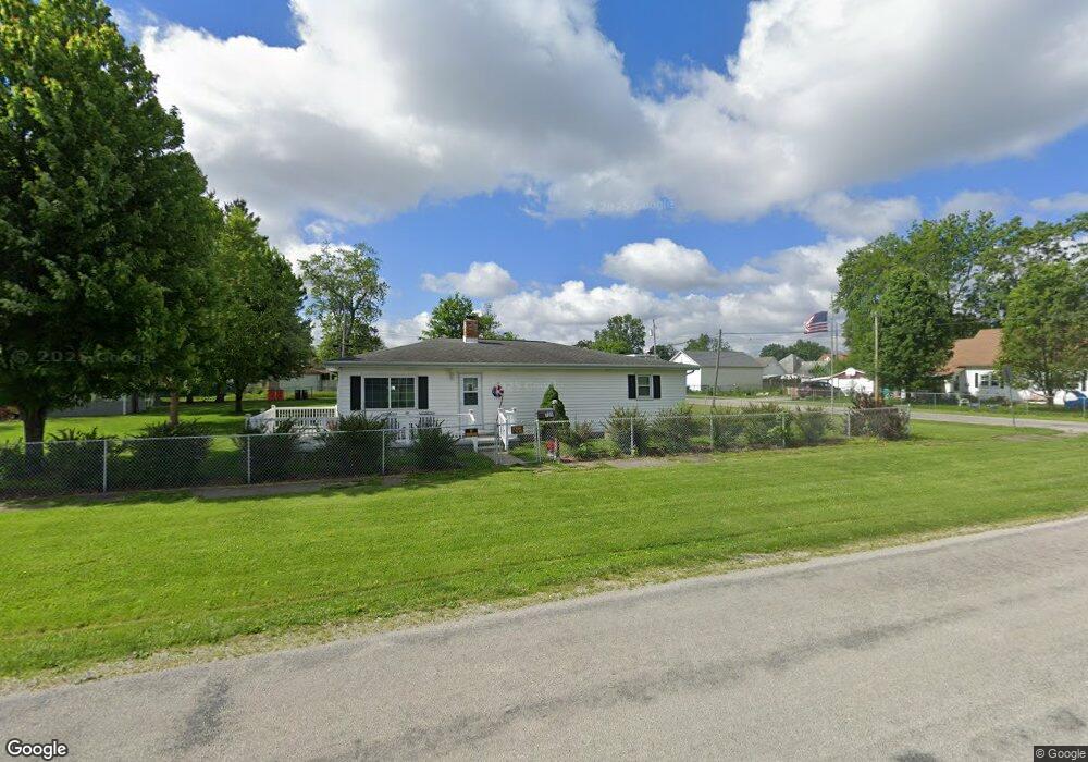 721 Richmond Ave, Mattoon, IL 61938 - photo 1