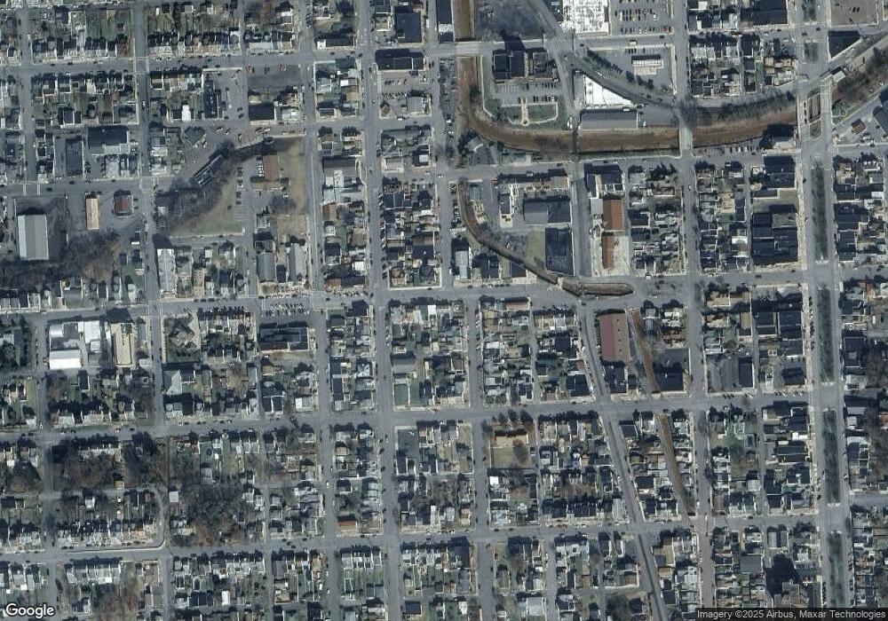 608 W Chestnut St, Shamokin, PA 17872 - photo 1