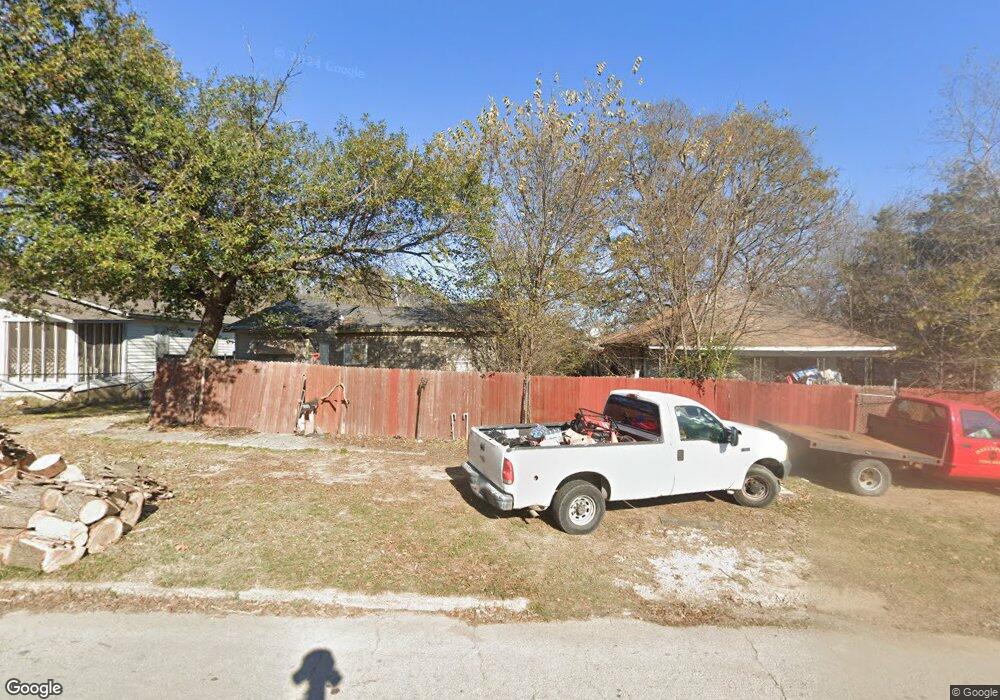 108 E Cummings St, Henryetta, OK 74437 - photo 1