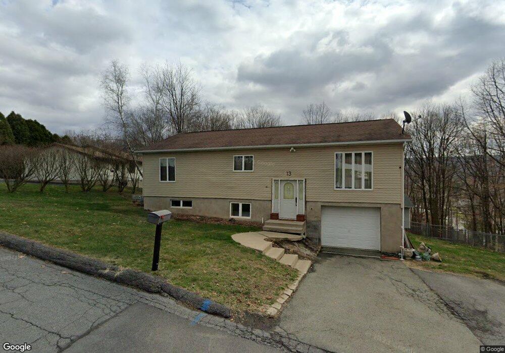 13 James Way, Archbald, PA 18403 - photo 1