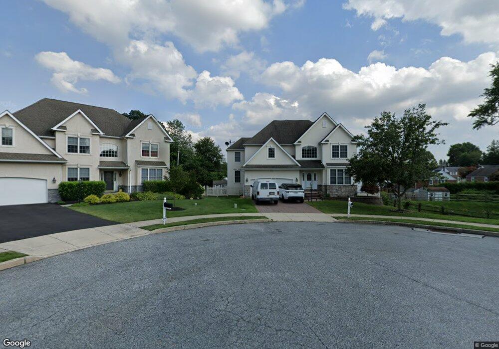 123 Ceton Ct, Broomall, PA 19008 - photo 1