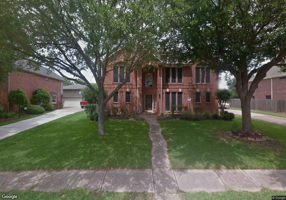 1807 Brookside Dr, Friendswood, TX 77546 - photo 1