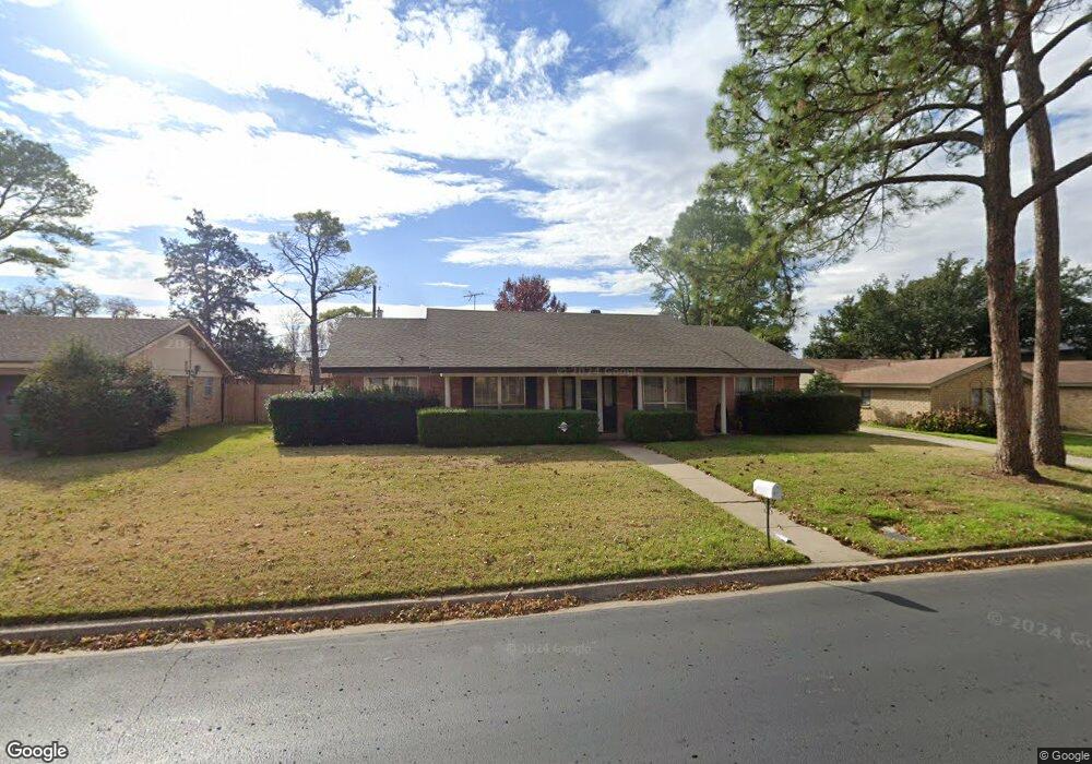 213 E Louella Dr, Hurst, TX 76054 - photo 1