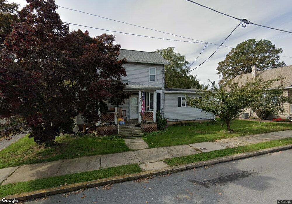 33 S Windsor Ave, Palmyra, PA 17078 - photo 1