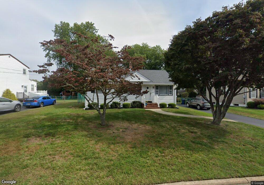 19 Hemlock Dr, Neptune, NJ 07753 - photo 1