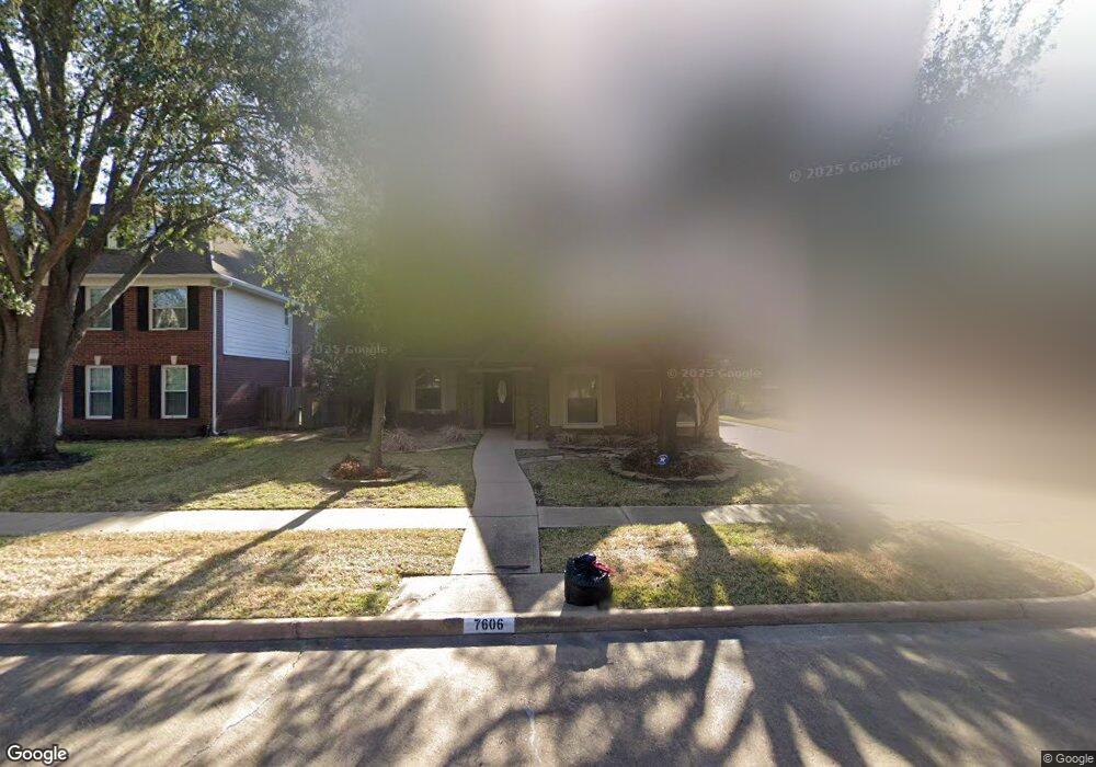 7606 Shangrila Ln, Houston, TX 77095 - photo 1