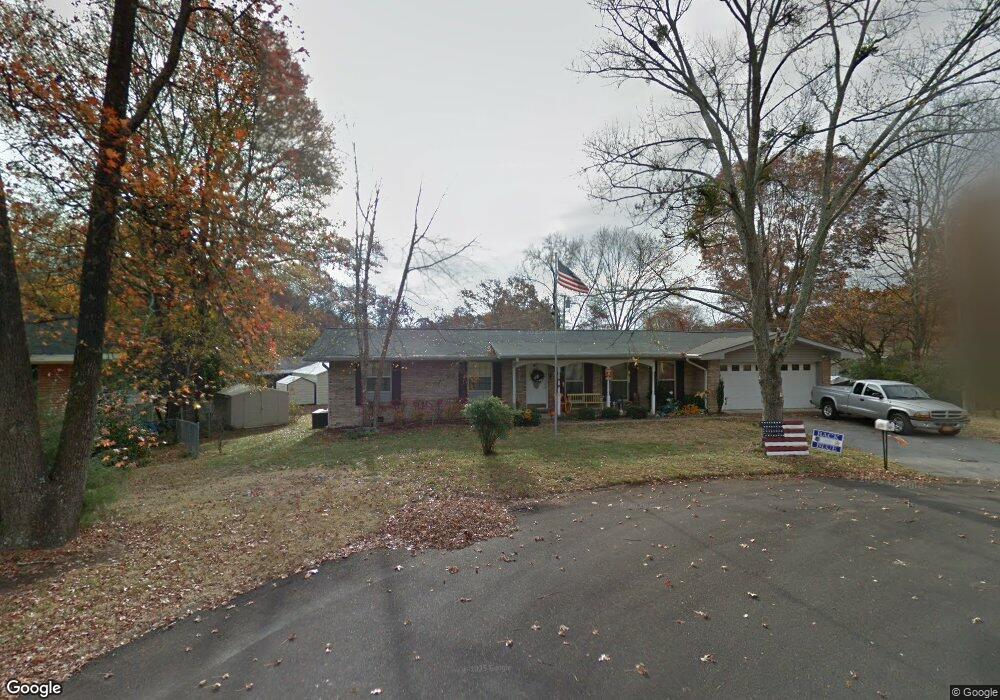 1414 Clearpoint Cir, Hixson, TN 37343 - photo 1