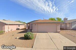 8993 E Kinross Dr, Tucson, AZ 85730